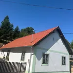 Neuhaus Homestay szállás Urkut