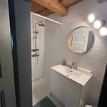 Neuhaus Homestay szállás Urkut